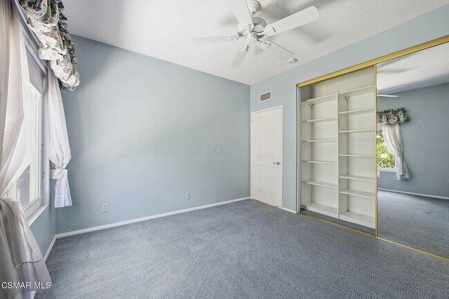 Building Photo - 2085 Brookfield Dr