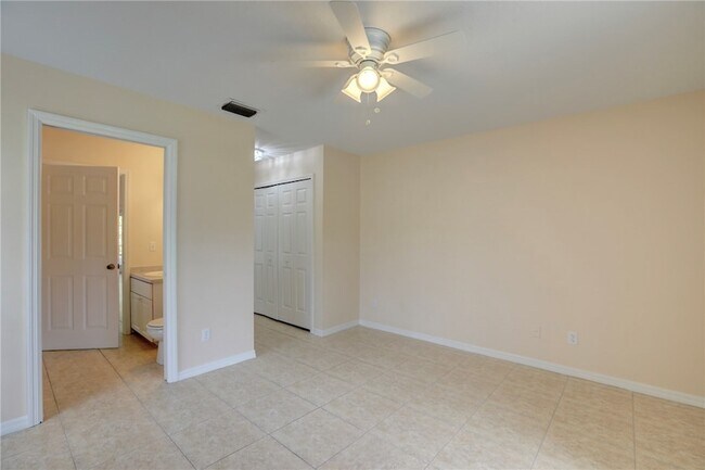 Building Photo - 11187 Airport Dr