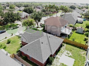 Building Photo - Beautiful Spacious  3b/2 bath home in McAl...