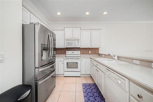 Building Photo - 11443 52nd Ct E