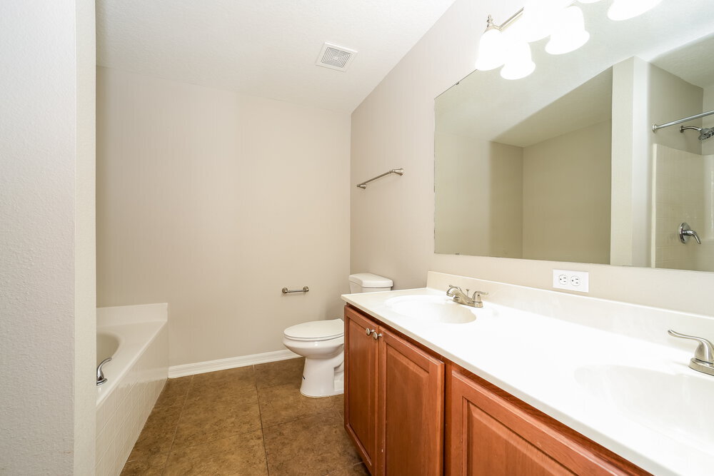 Building Photo - 116 River Cove Cir