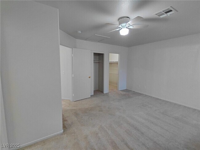 Building Photo - 9617 Pine River Ln