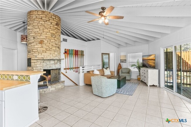 Building Photo - 1433 Riviera Dr