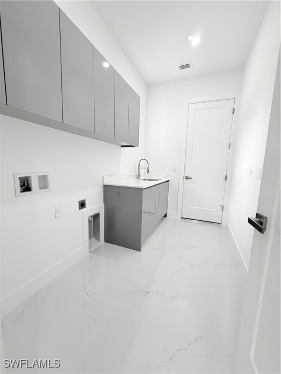 Building Photo - 702 Zemil Ct