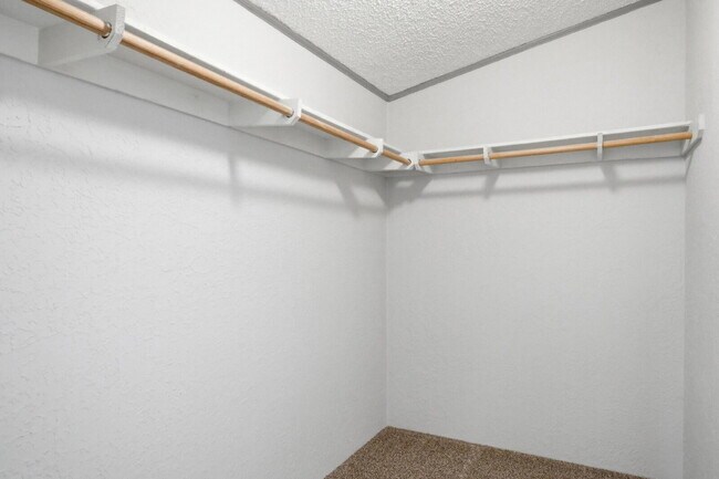Building Photo - 3 Bedroom Manufactured Home on Nearly 2 Acres with Large Shop