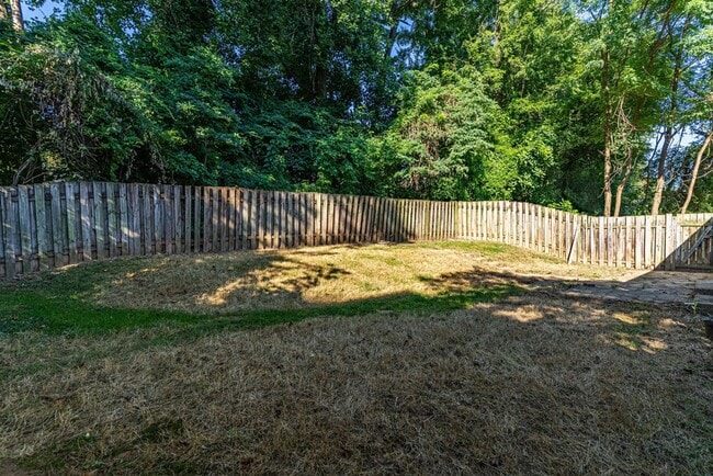 Building Photo - Location, Location, Location! Charming 3 b...