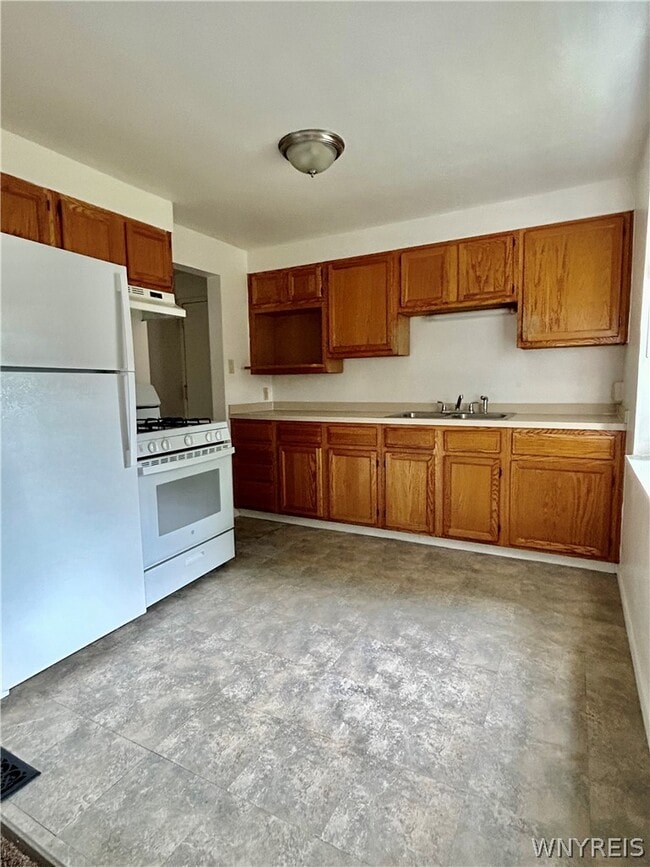 Building Photo - 12 Latona Ct