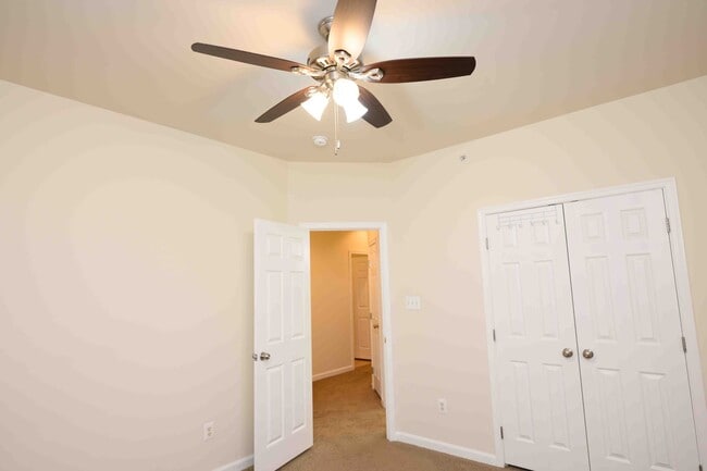 Building Photo - 2691 Sheffield Hill Way