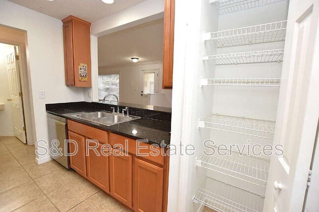 Building Photo - 5365 River Rock Rd