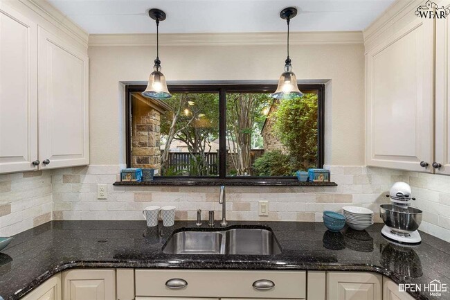 Building Photo - 2806 Mill Valley Dr