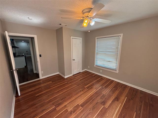 Building Photo - 7406 Llano Ave