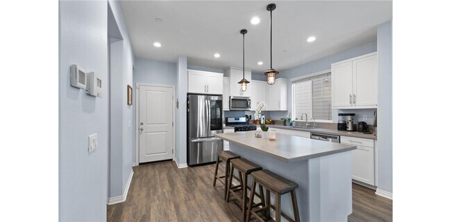 Building Photo - 524 Turnstone Ln