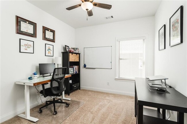 Building Photo - 2332 Rutland Rd