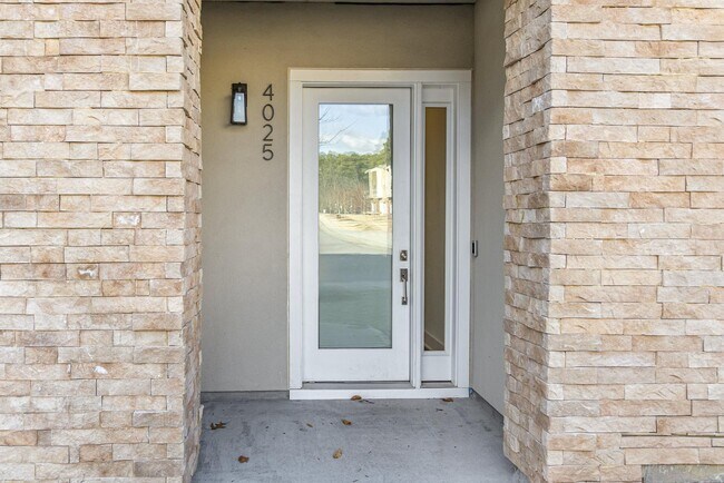 Building Photo - 4025 Southpoint Lndg Wy