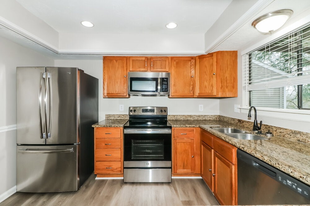 Building Photo - 1406 Mayweather Ln