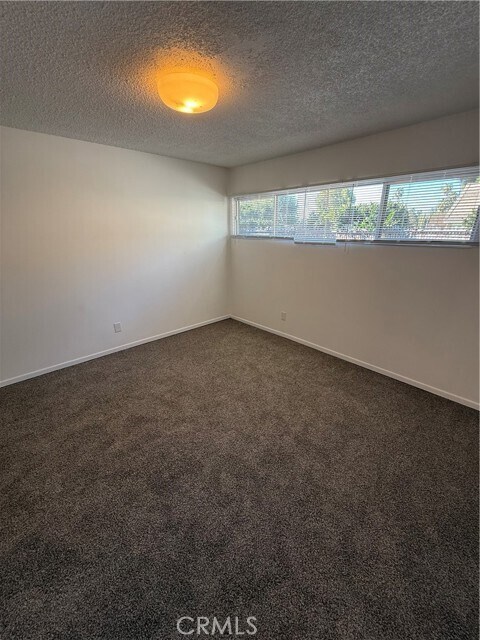 Building Photo - 10609 Jimenez St