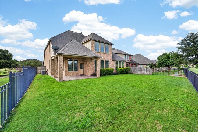 Building Photo - 26302 Misty Ember Ln