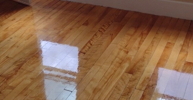 Bedroom beautiful hardwood - 16 Bedford Ave