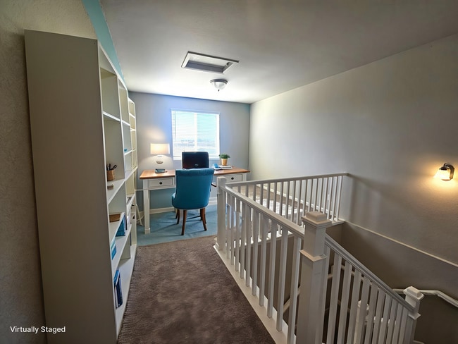 Building Photo - Modern Townhouse with Breathtaking Views – Prime Location!