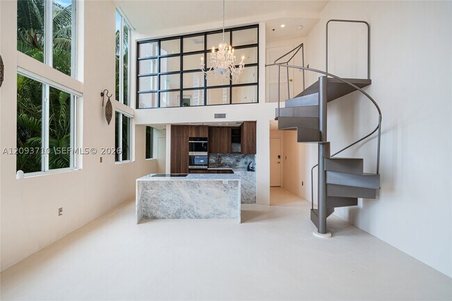 Building Photo - 1428 West Dr