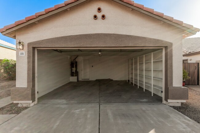 Building Photo - 3 Bedroom, 2 Bath in Gilbert