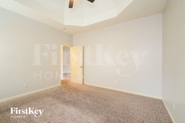 Building Photo - 105 Sunflower Pl