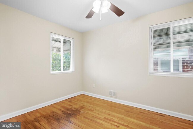 Building Photo - 4229 Fort Dupont Terrace SE