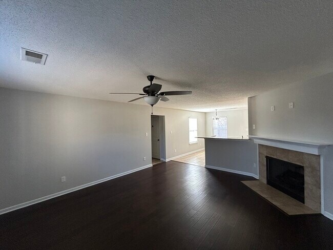 Building Photo - 5263 Blue Diamond St