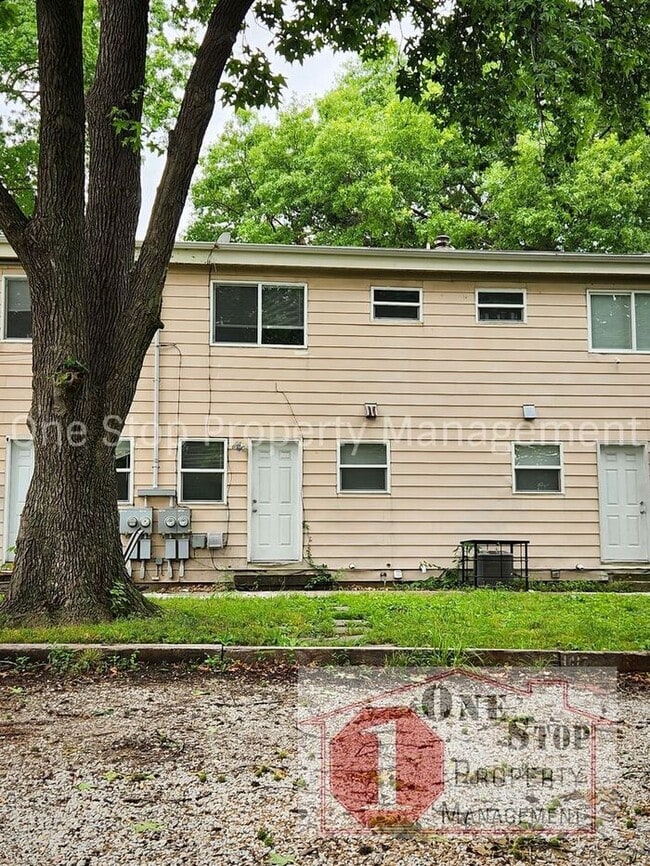 Building Photo - Cute 2-bedroom, 1-bathroom in Independence!