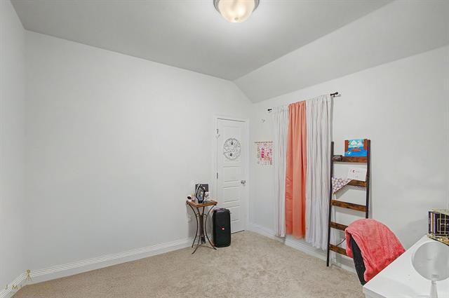 Building Photo - 3346 Grand Lake Dr