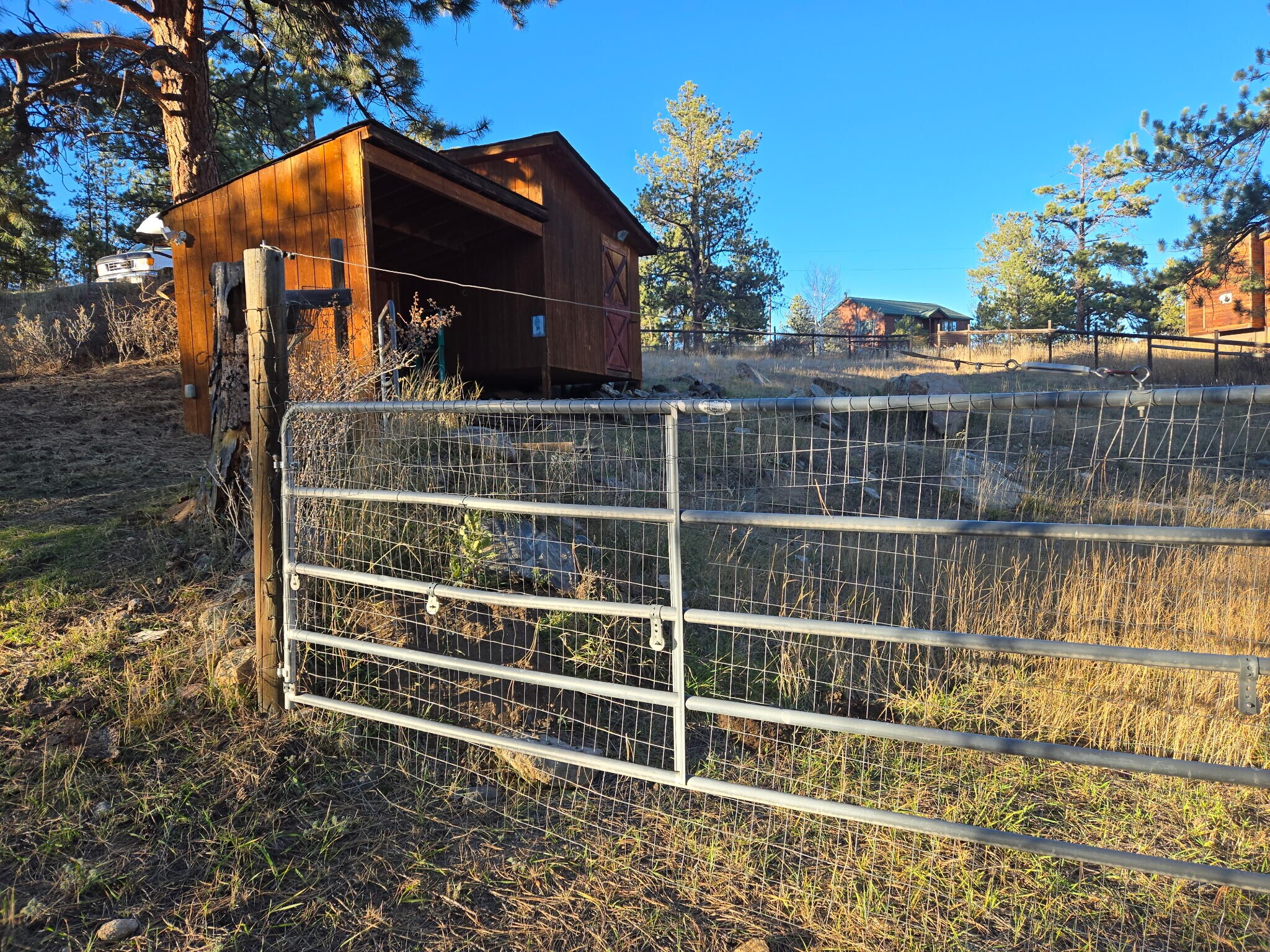 Horse Corrall - 11 Sun Way