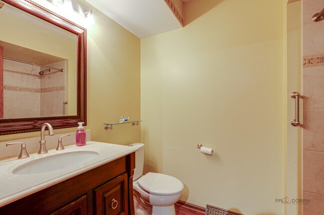 Building Photo - 1613 Pebble Beach Dr