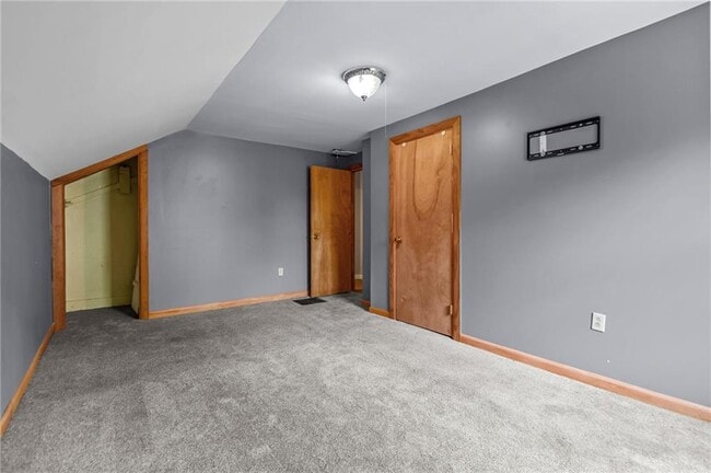 Building Photo - 84 Spring St