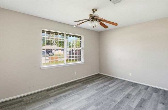 Building Photo - 6226 Antha St