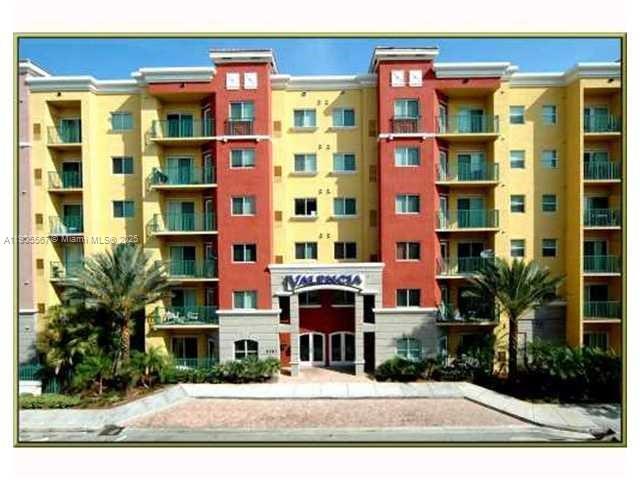 Primary Photo - 6001 SW 70th St