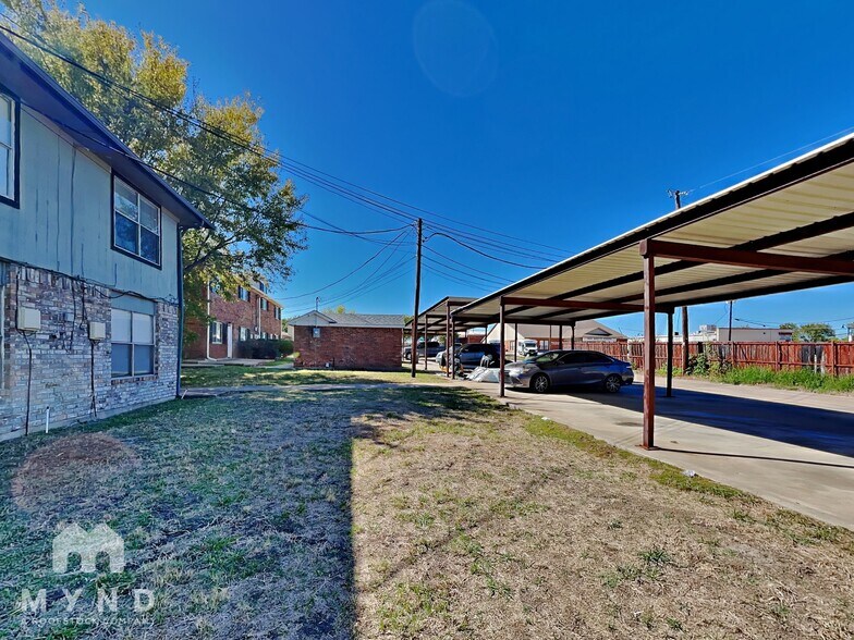 Building Photo - 5515 Brookview Ct