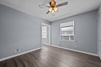 Building Photo - 1919 McDuffie St