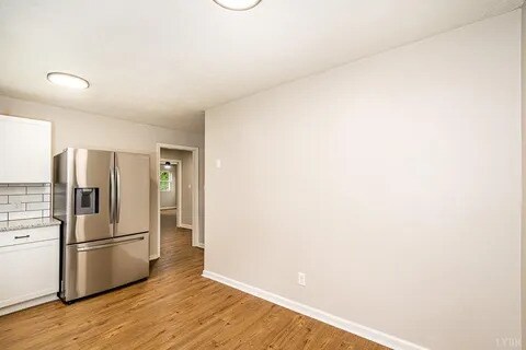 Building Photo - 2712 Memorial Ave