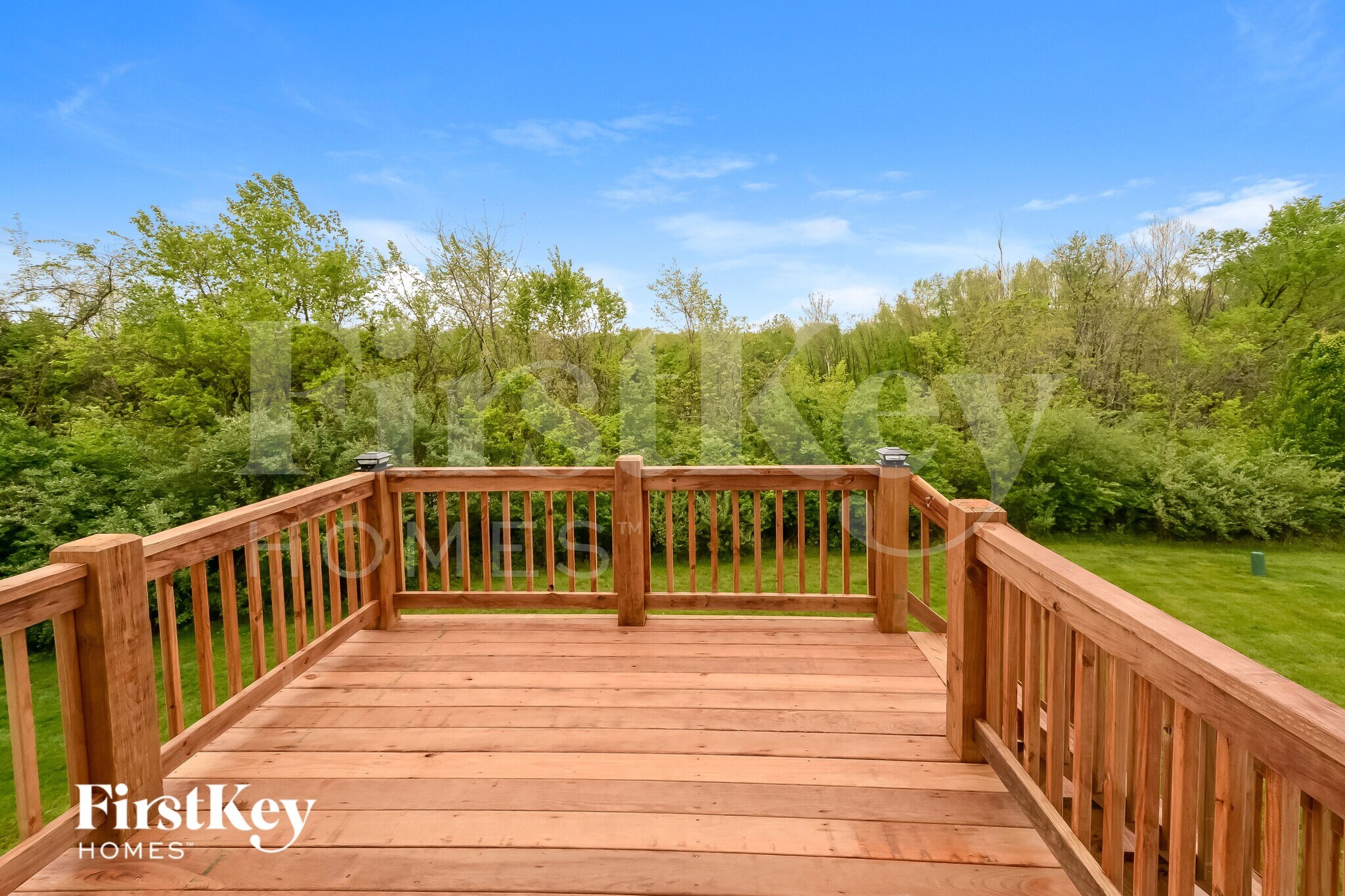 Building Photo - 721 Wayland Dr