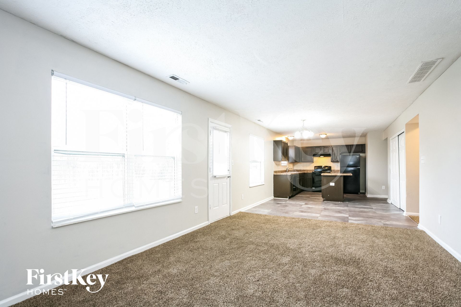 Building Photo - 10758 Sedgegrass Dr