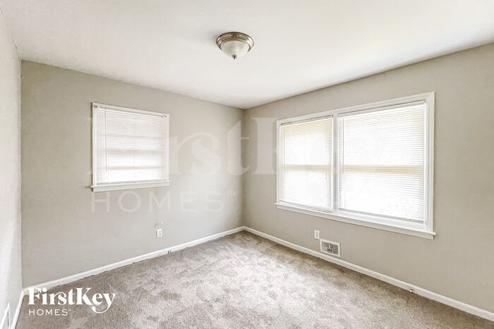 Building Photo - 1107 Indale Pl SW