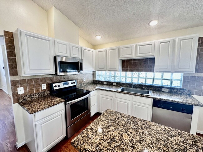 Building Photo - 9217 Telfer Run