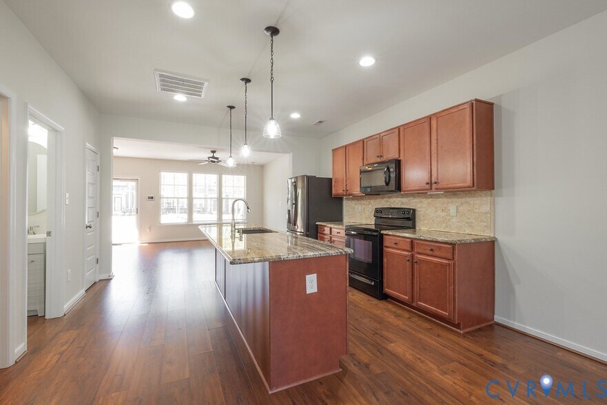 Building Photo - 17458 Memorial Tournament Dr