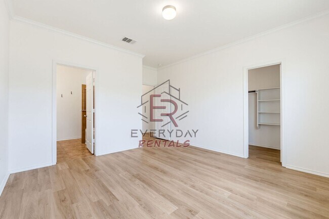 Building Photo - 9309 Sandyford Ct
