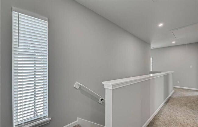 Building Photo - 7035 Goforth St