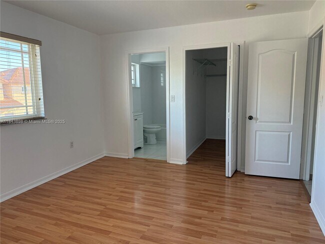 Building Photo - 17354 NW 74th Ave