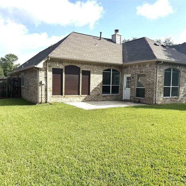 Building Photo - 10023 Hickory Trail Ln