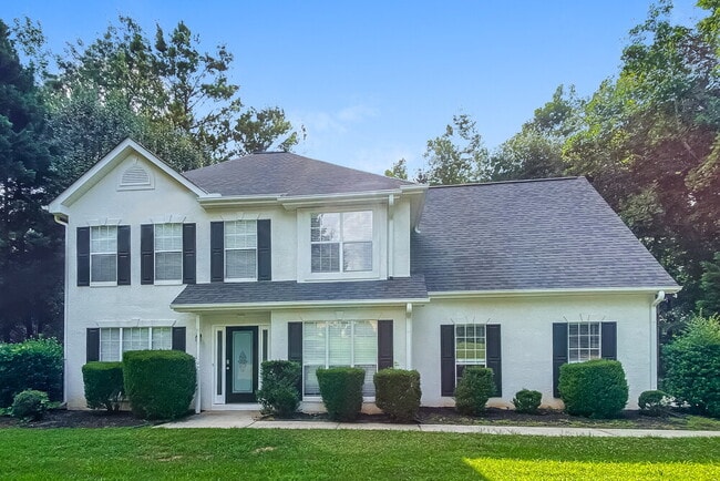 Building Photo - 135 Masters Dr