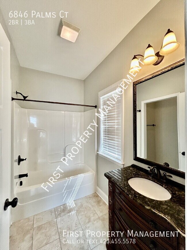 Building Photo - 6846 Palms Ct