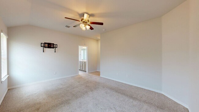 Building Photo - CHECK OUT THIS 4 BEDROOM, 2 BATH, 3 CAR GARAGE HOME IN HARKER HEIGHTS!